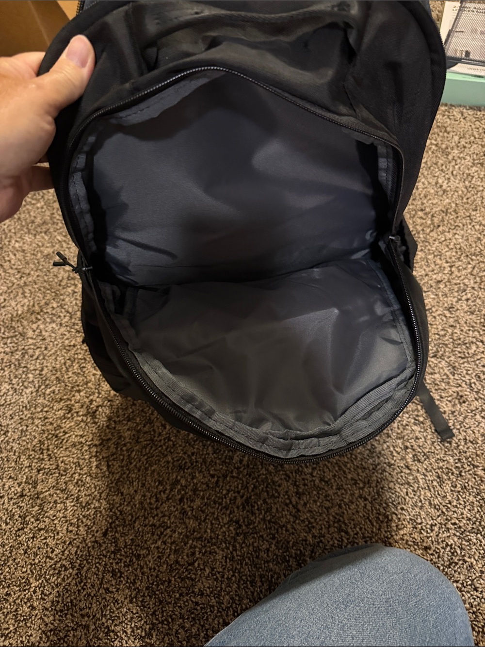 Backpack - Picture 3 of 6